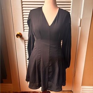 Black size 6 banana repulblic pleated dress